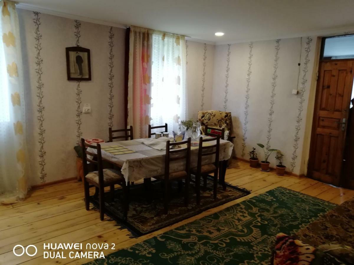 Nora'S Guesthouse Zhabeshi المظهر الخارجي الصورة