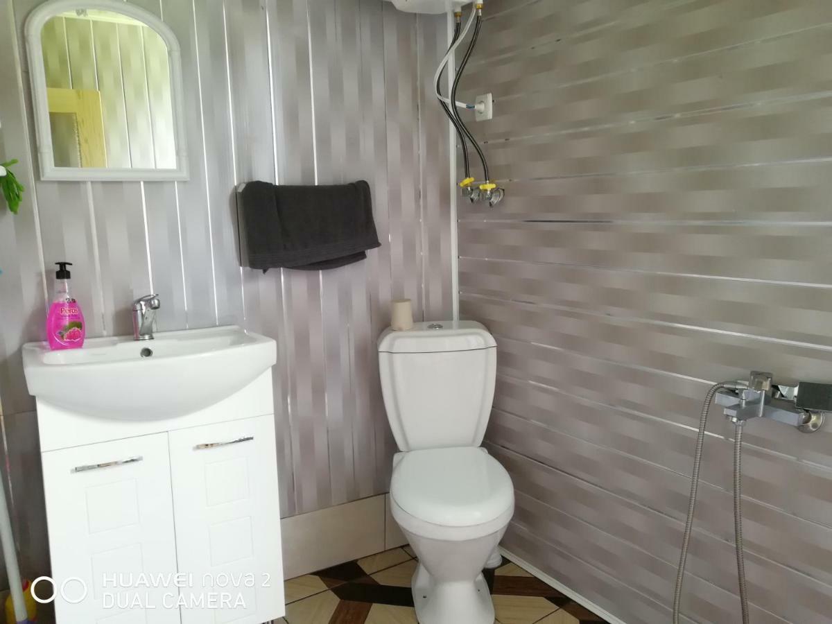 Nora'S Guesthouse Zhabeshi الغرفة الصورة